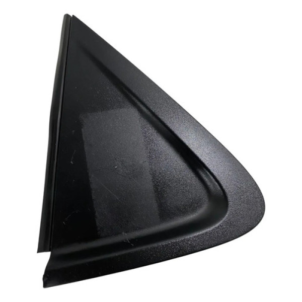 Moldura Externa Traseira Esquerda Gm Onix 2021 26224714