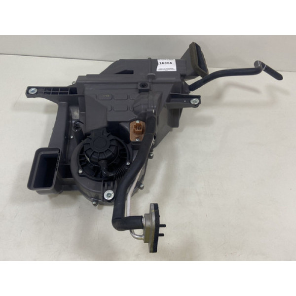 Caixa De Ar Condicionado Traseira Santa Fé Gsl 3.3 2018 2019