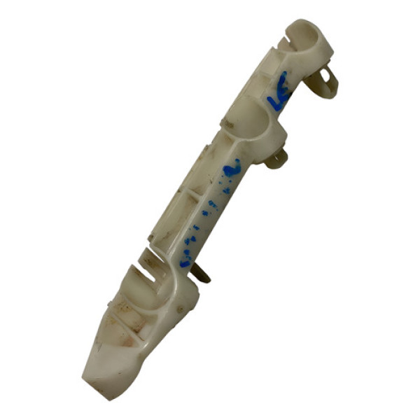 Guia Parachoque Diant Esquerdo Outlander 2013 4b45x