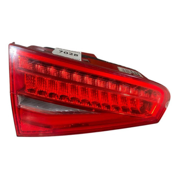  Lanterna Tampa De Mala Esq Audi A4 Tfsi 2.0 2011 C/detalhe