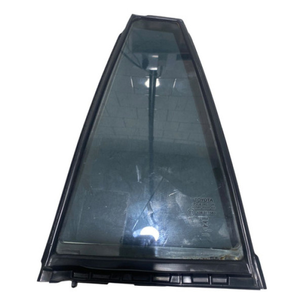Vidro Vigia Traseiro Esquerdo Toyota Corolla Cross 2022