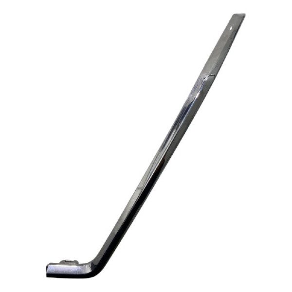 Friso Cromado Direito Farol Kicks 2024 Cr186417d  C/detalhe