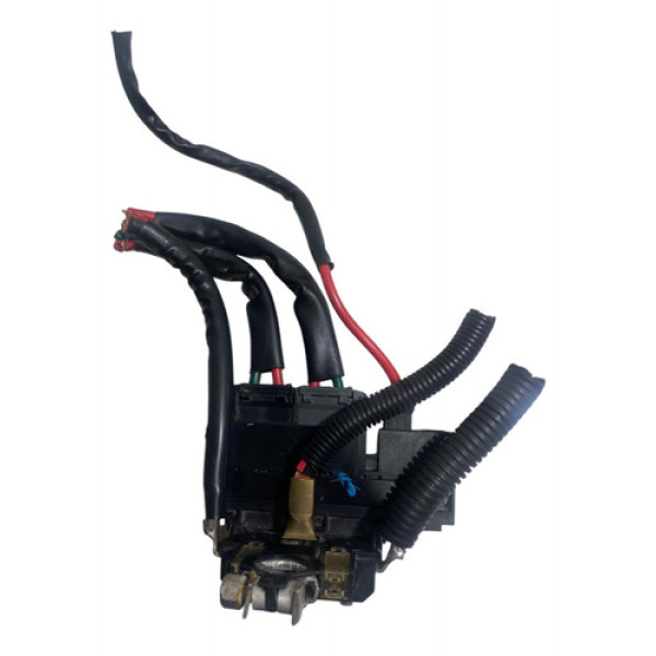 Polo Positivo Fusivel Bateria Nissan Kicks 2016/2024