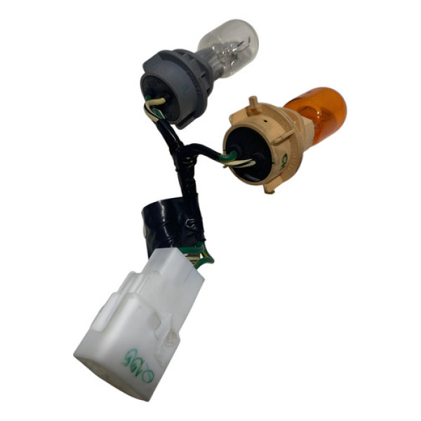 Soquete Lanterna Toyota Yaris Xs Sedan 2020