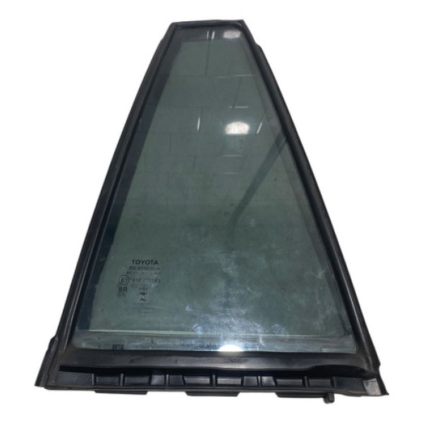 Vidro Vigia Tras. Direito  Toyota Corolla Cross 2022