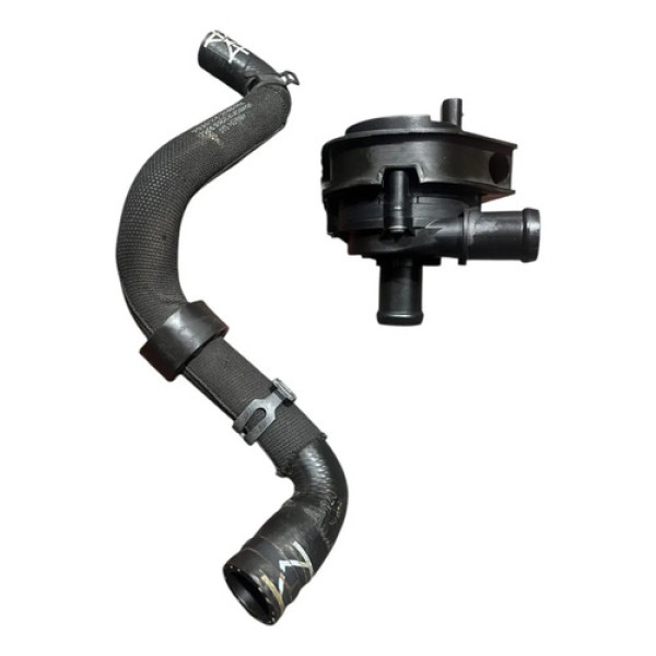 Bomba D\'água Auxiliar Audi A3 2016 5q0965567