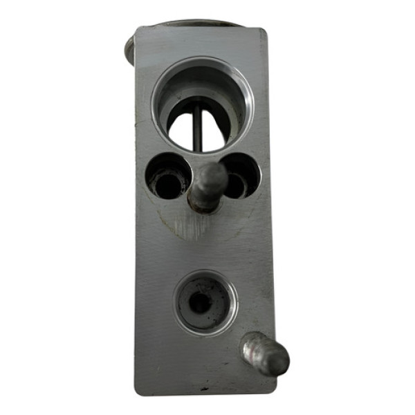 Válvula De Expansão Ar Fiat Mobi Like 1.o 2021 52364990 