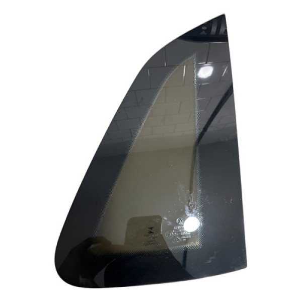 Vidro Vigia Traseiro Direito Vw Polo 2020