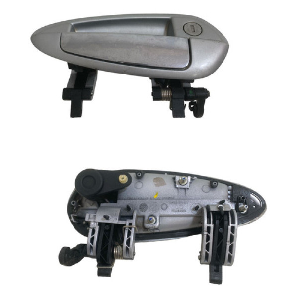 Maçaneta Externa Dianteira Direita Fiat Linea 2010 