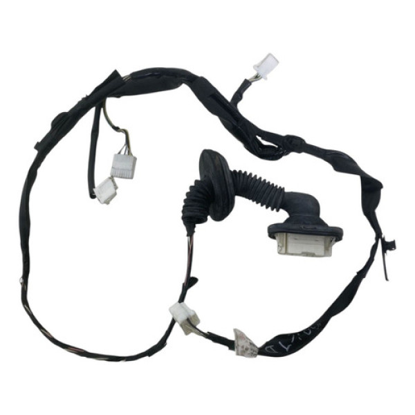 Chicote Porta Traseira Direita Toyota Yaris 2020 821540db70