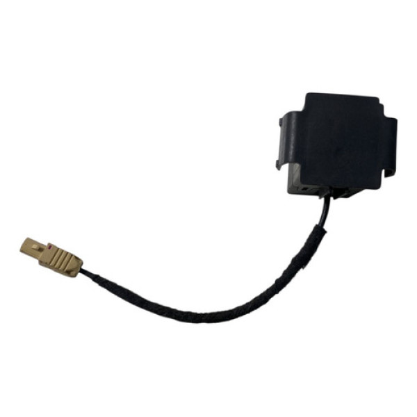 Antena Amplificador Gm Tracker 2020 84766743
