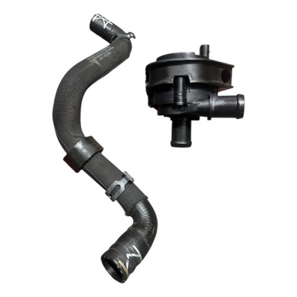 Bomba D\'água Auxiliar Audi A3 2016 5q0965567