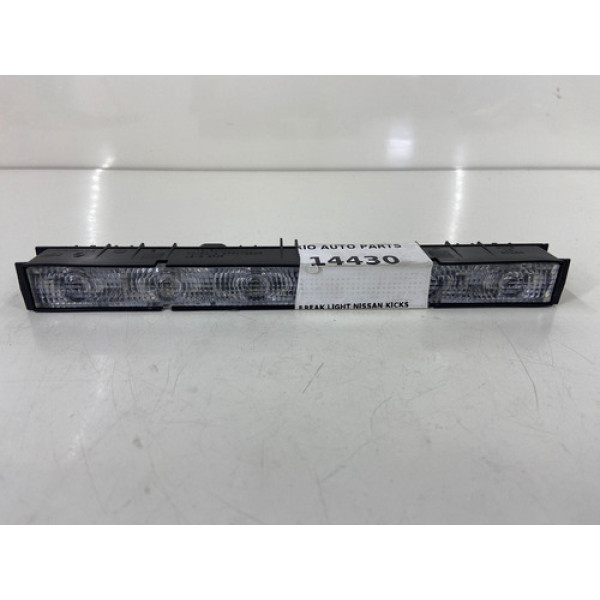 Break Light Nissan Kicks 2018 V137a421