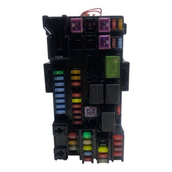 Caixa Fusiveis Interna Chevrolet Tracker 1.8 Ltz 2015 2016 