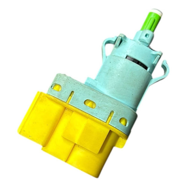 Sensor Interruptor Pedal Freio Fiat Mobi 2018 52162684