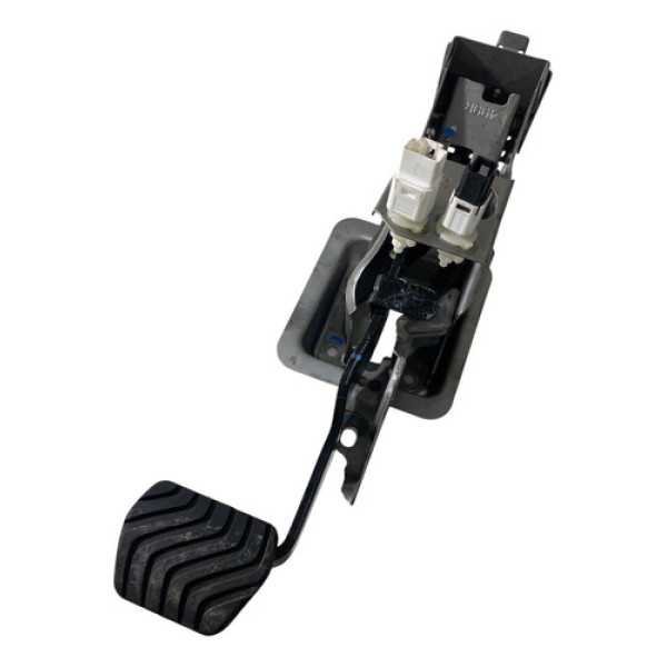 Pedal De Freio C/ Sensores Nissan Kicks 2024