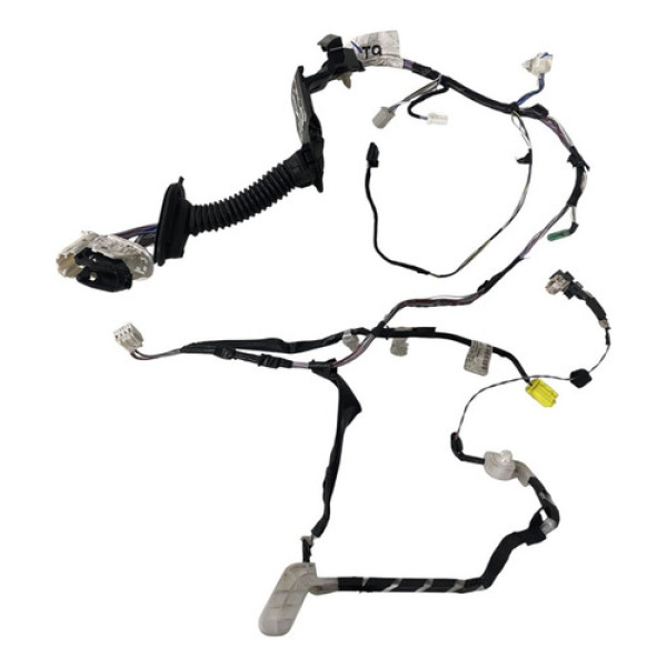 Chicote Porta Diant Direita Corolla Xei 2023 821510zt91010