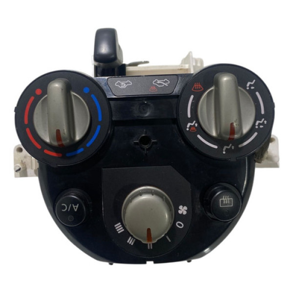 Comando Ar Condicionado Nissan March 2018