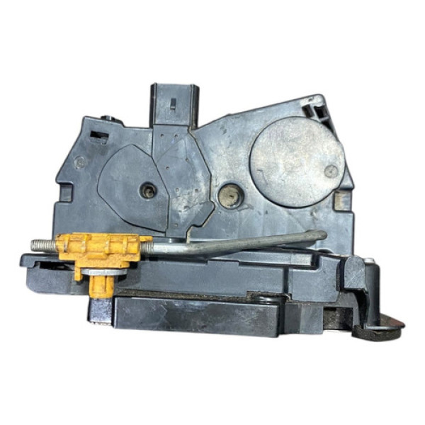 Fechadura Traseira Esquerda Gm Onix/prisma 2018 13588869