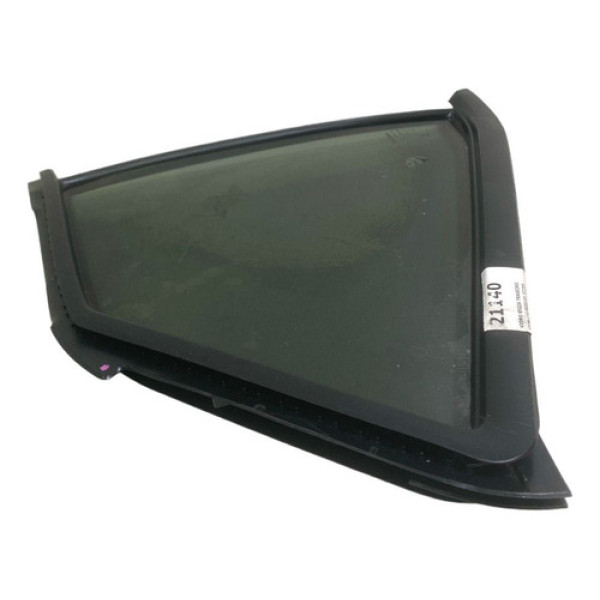 Vidro Vigia Traseiro Direito Nissan Kicks 2018