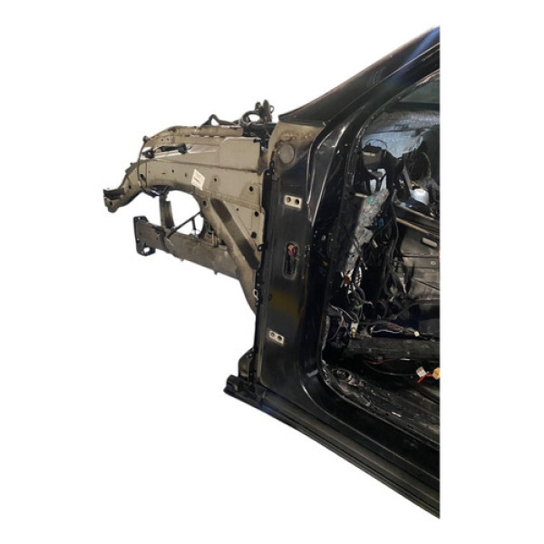 Caixa De Roda Lado Esquerdo Porsche Cayenne V6 2011