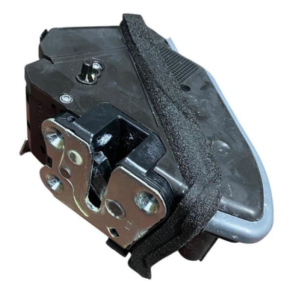 Fechadura Traseira Direita Nissan Kicks 2024 825009vb0a