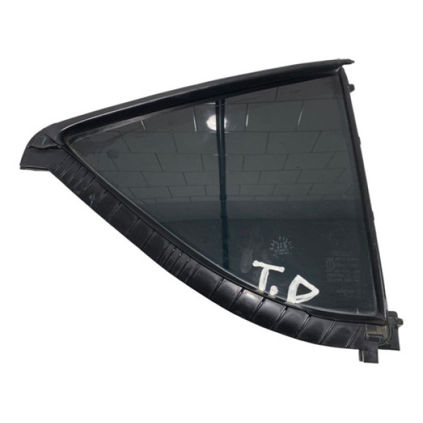 Vidro Vigia Traseiro Direito Nissan Versa 2018