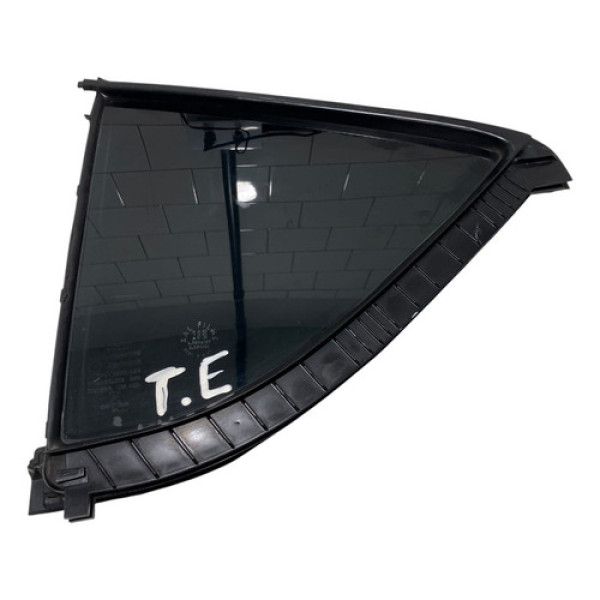 Vidro Vigia Traseiro Esquerdo Nissan Versa 2018