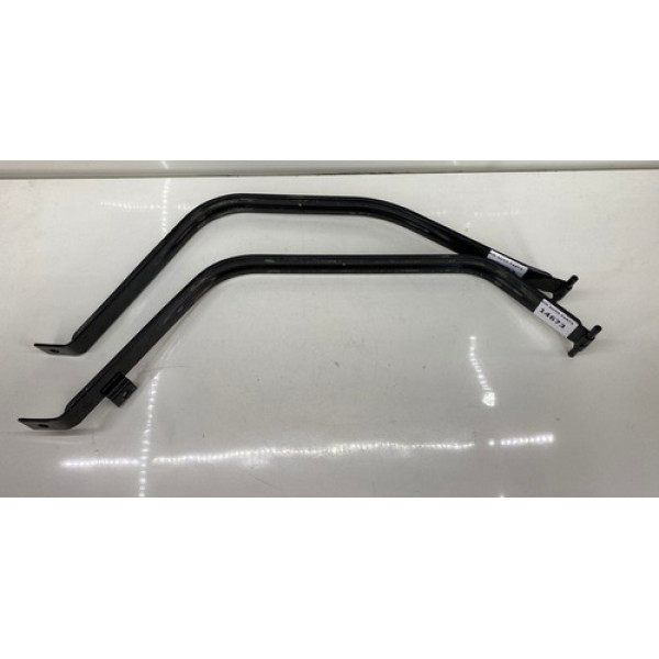 Par Cinta Suporte Tanque Combustível Hyundai Hb20 Hatch 2013