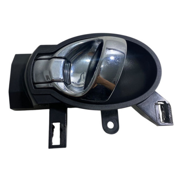 Maçaneta Interna Esquerda Nissan March/versa 2018