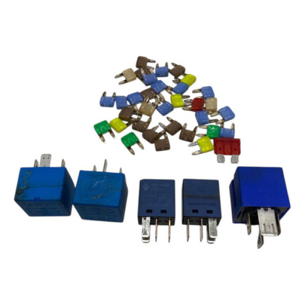 Kit Relê Fusíveis Renault Captur 2.0 2018  8200766081