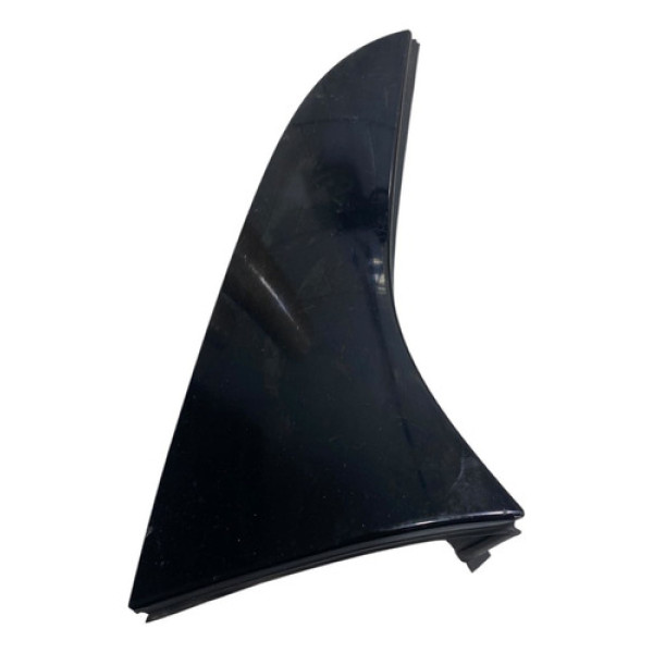 Acabamento Tampa Traseira Lado Esquerdo Mercedes A200 2015