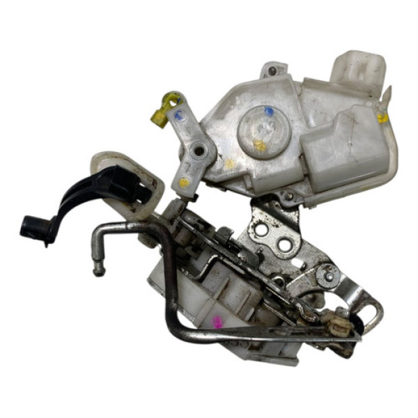 Fechadura Dianteira Esquerda Toyota Etios 2016